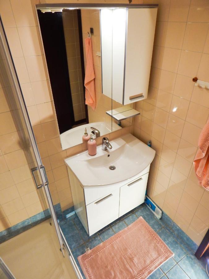 Apartmani Jutro Novalja Exteriér fotografie