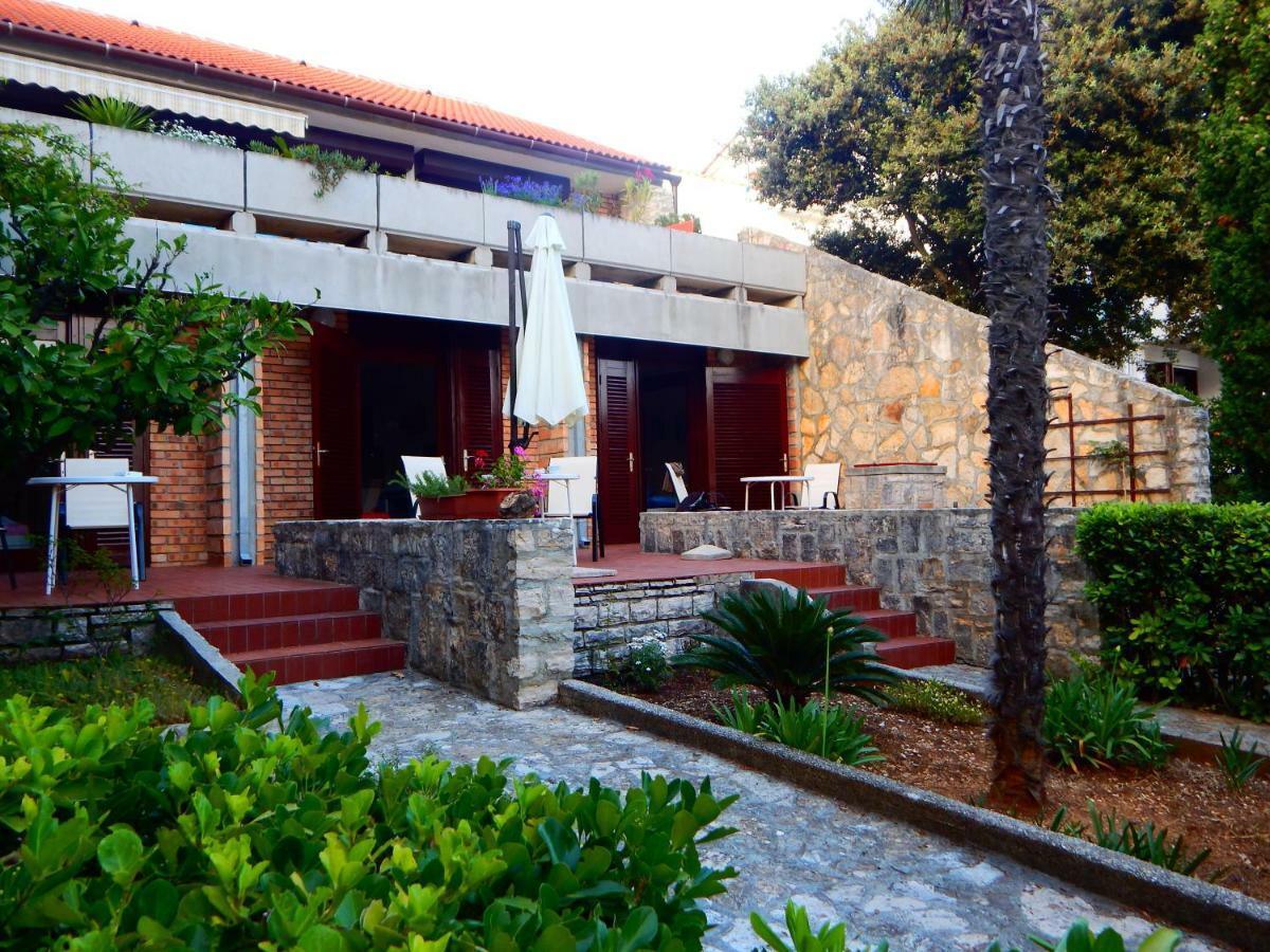 Apartmani Jutro Novalja Exteriér fotografie